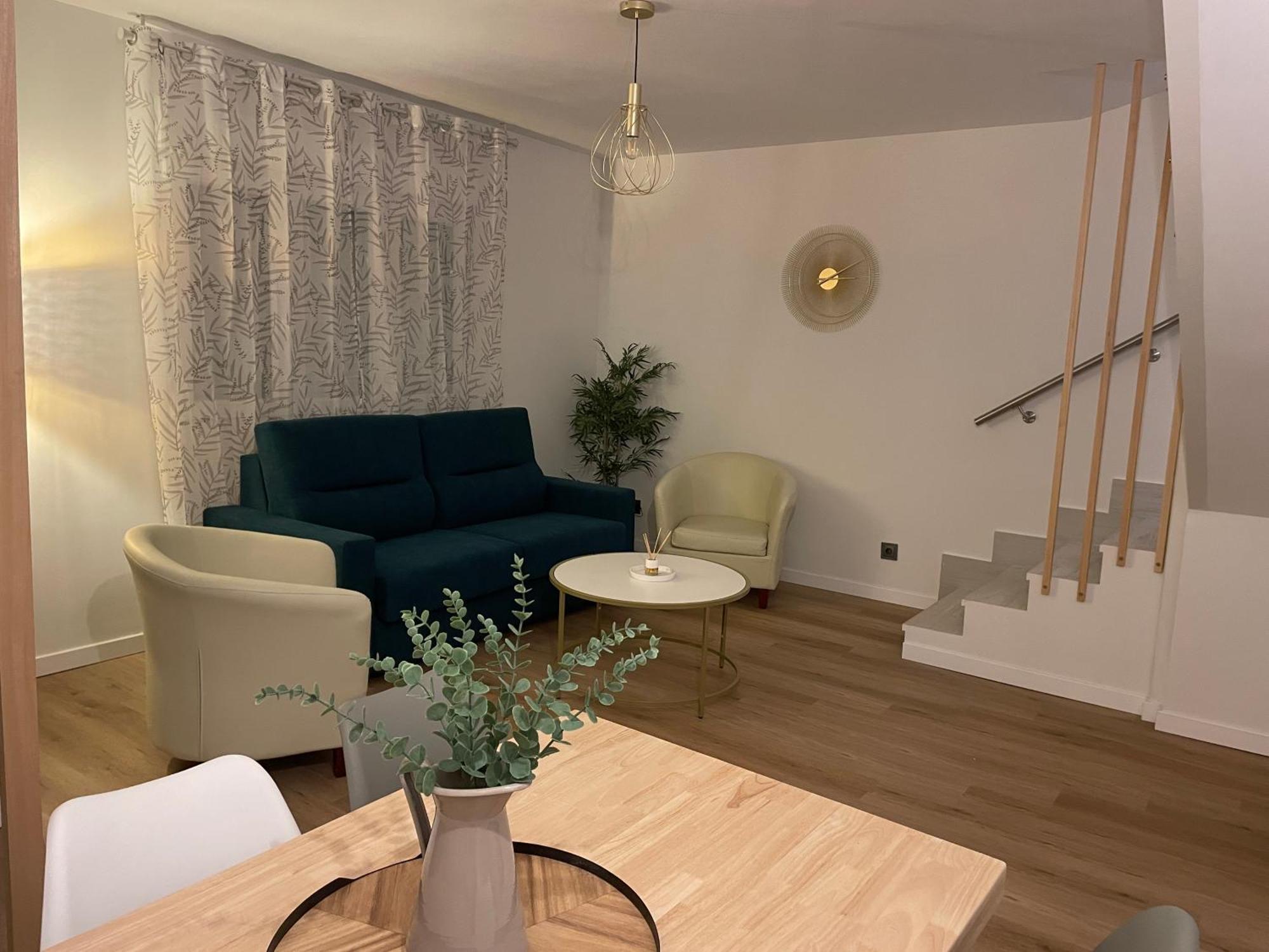 Bulevar Suite Nava de la Asuncion エクステリア 写真
