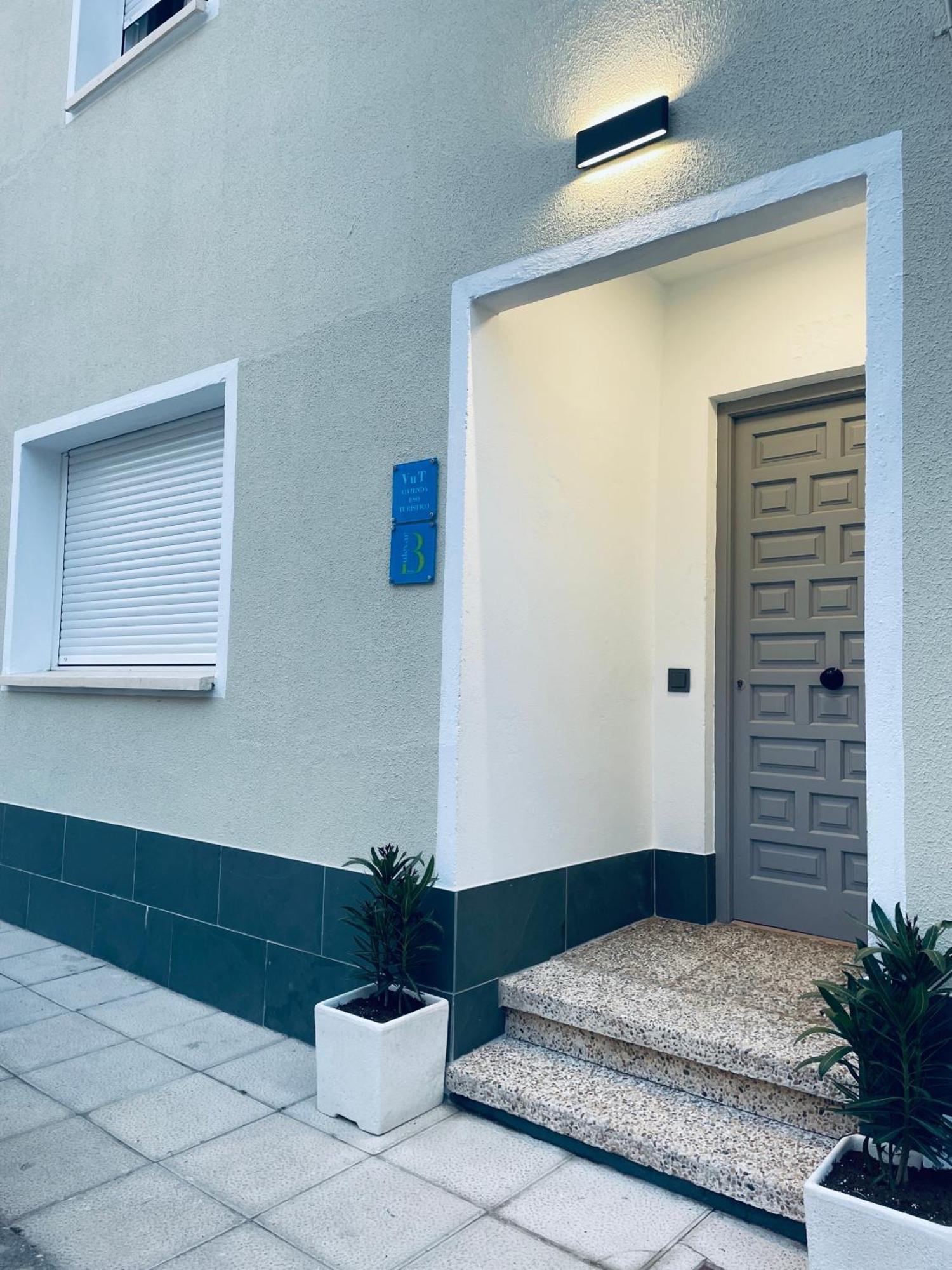 Bulevar Suite Nava de la Asuncion エクステリア 写真